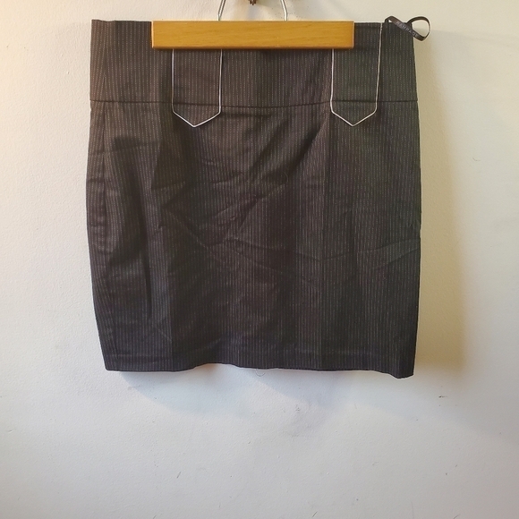 3/$15 RamPage Stripes Black and White Pencil Skirt Junior Size 13 Small - Picture 6 of 15